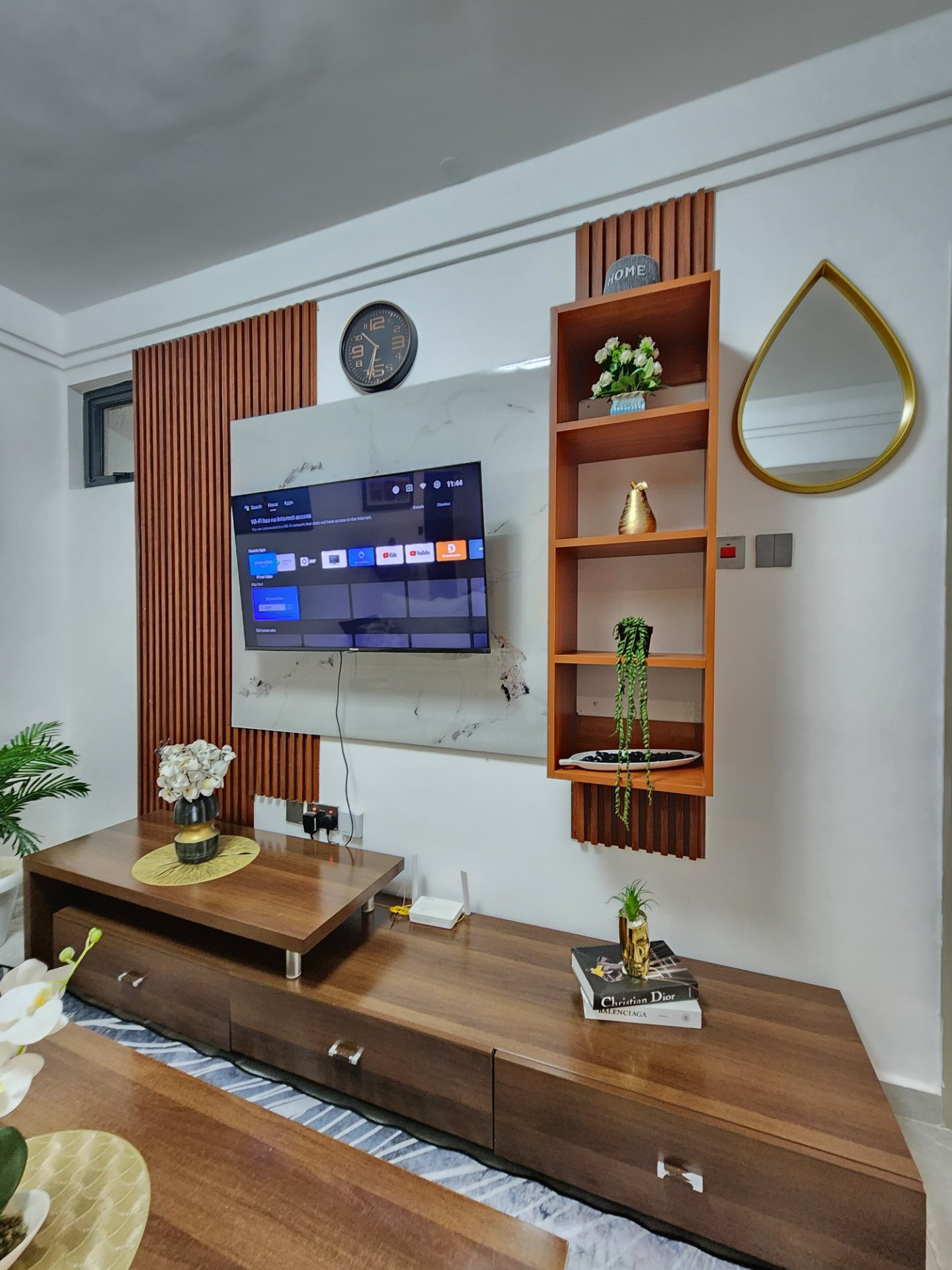 Fully furnished 1 bedroom Airbnb in Kilimani Nairobi Kenya view 3
