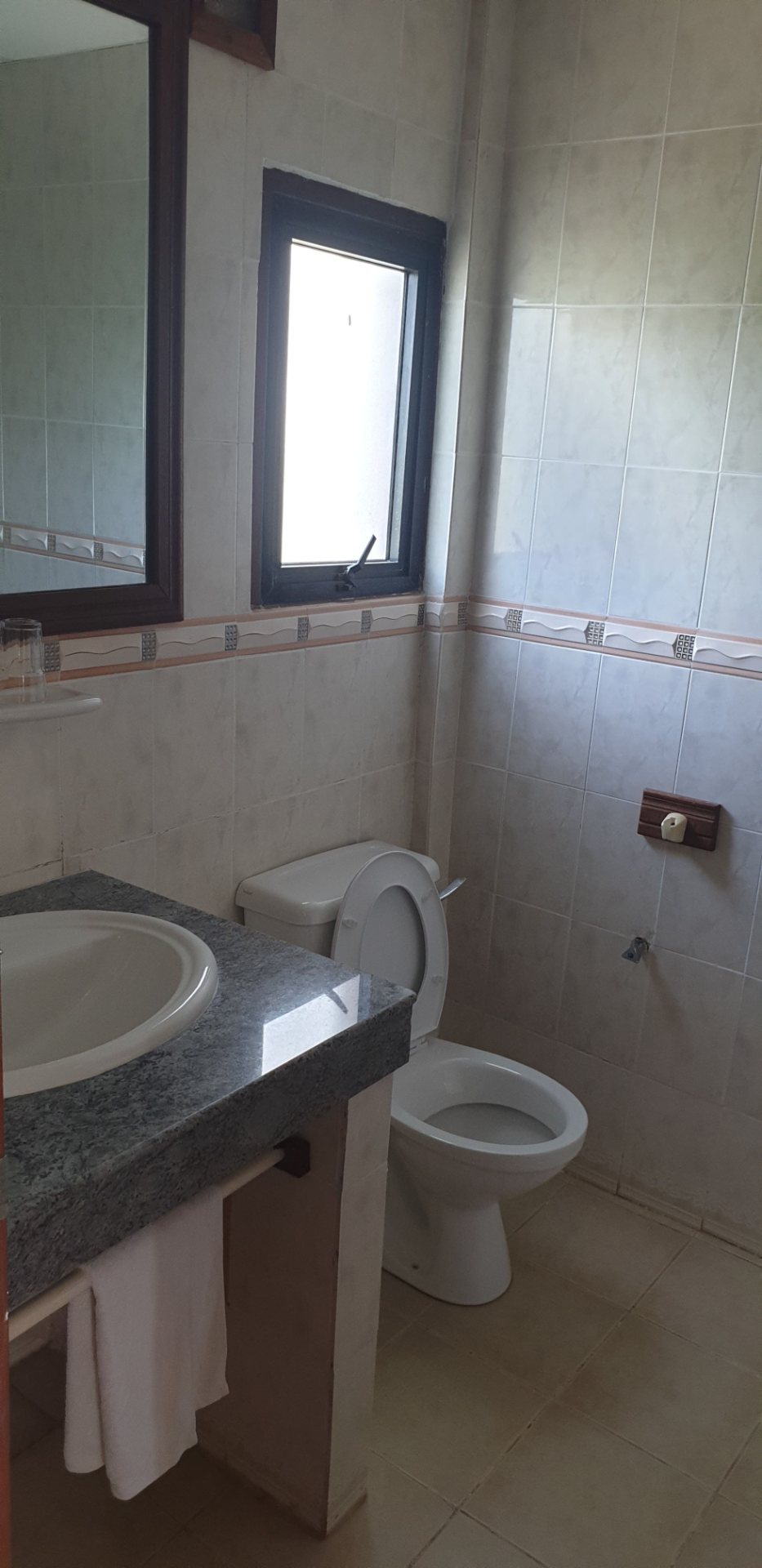 Galu Inn, photo 3 of 7