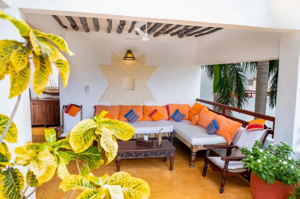 Shella Royal House, photo 4 of 10