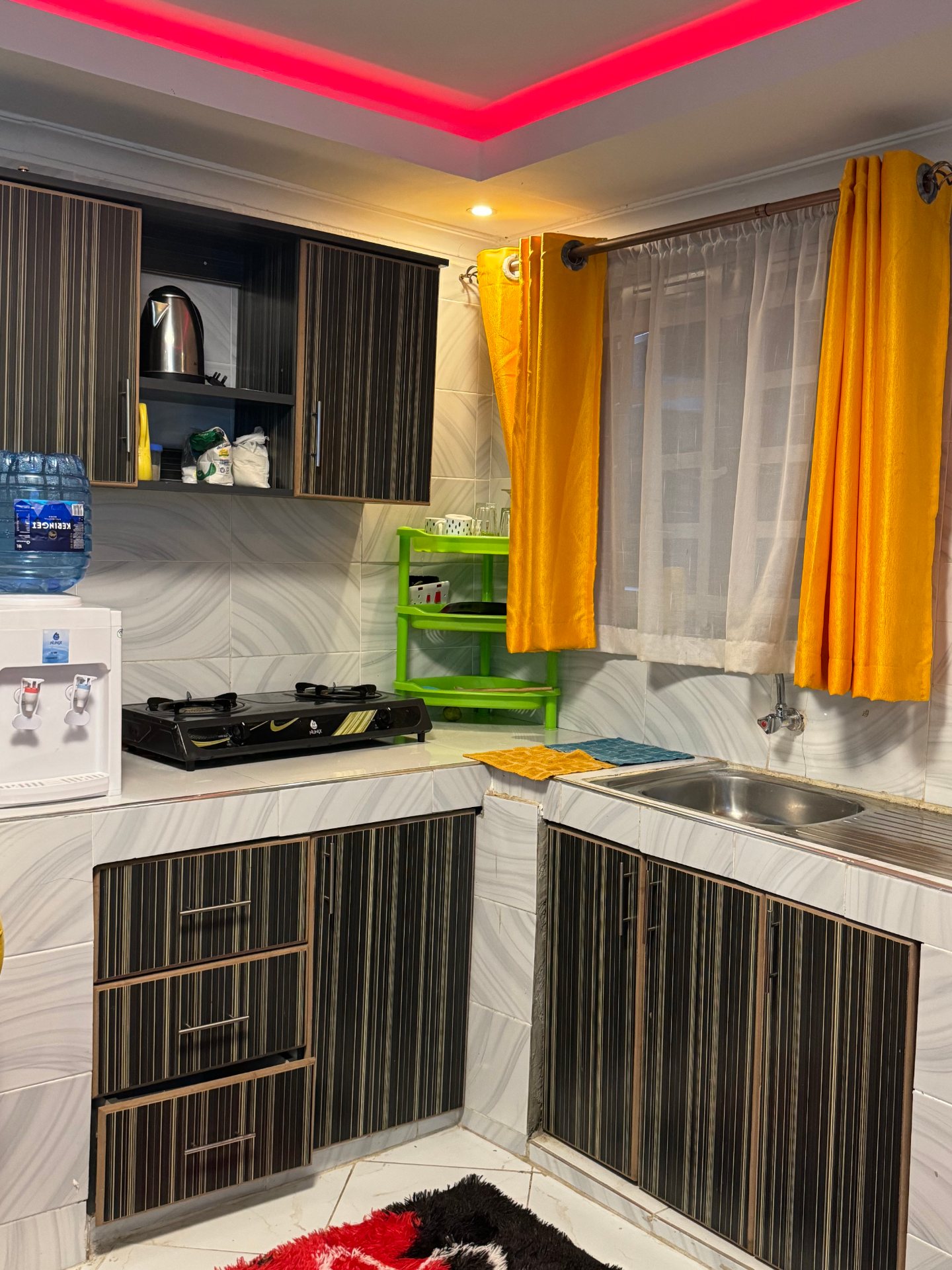 Kiamunyi Nakuru Rehoboth Estate airBnB, photo 3 of 4