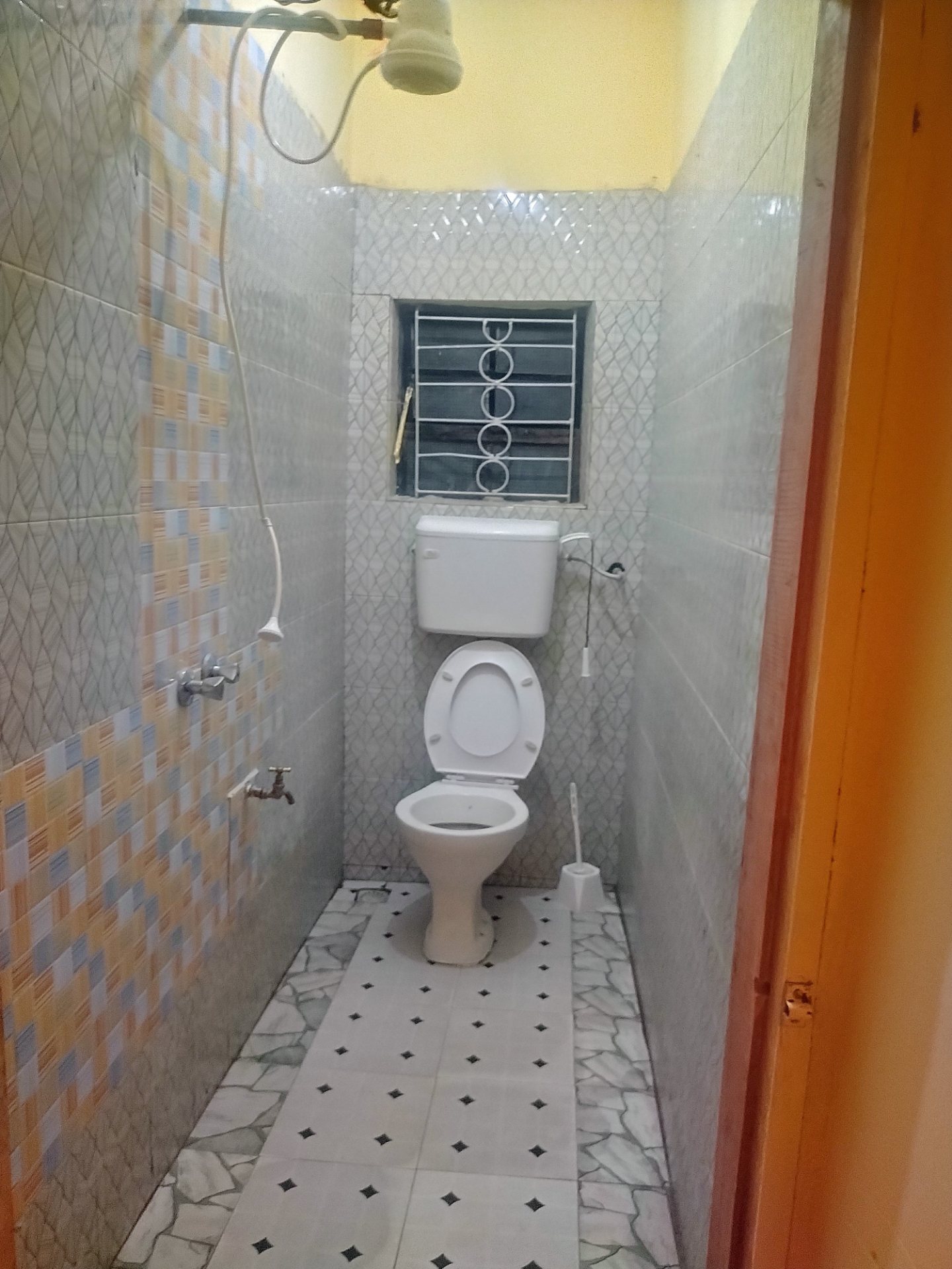 Fharhana house, photo 2 of 4