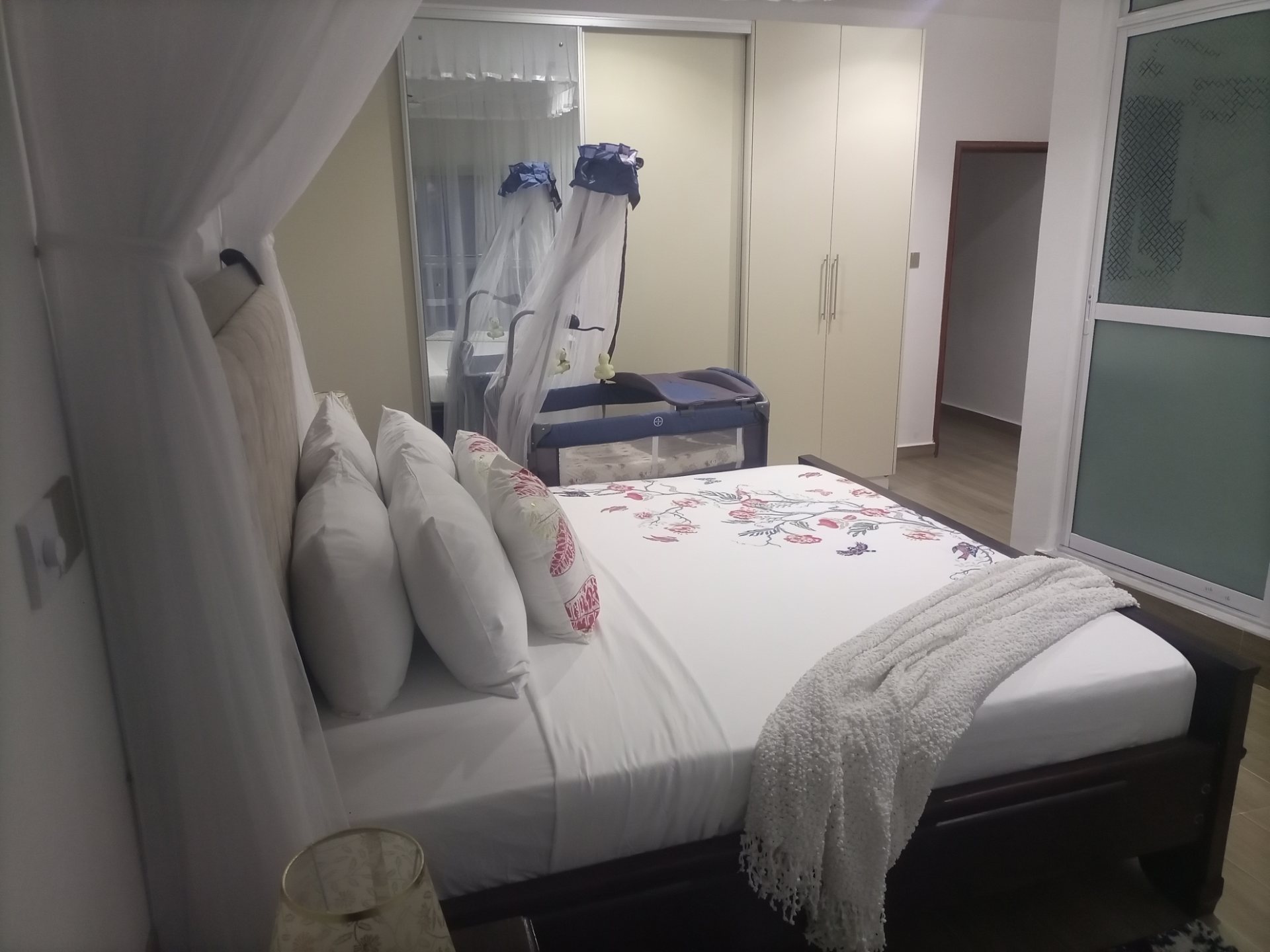 Zuri Luxe Beach Properties and Rentals, photo 3 of 3