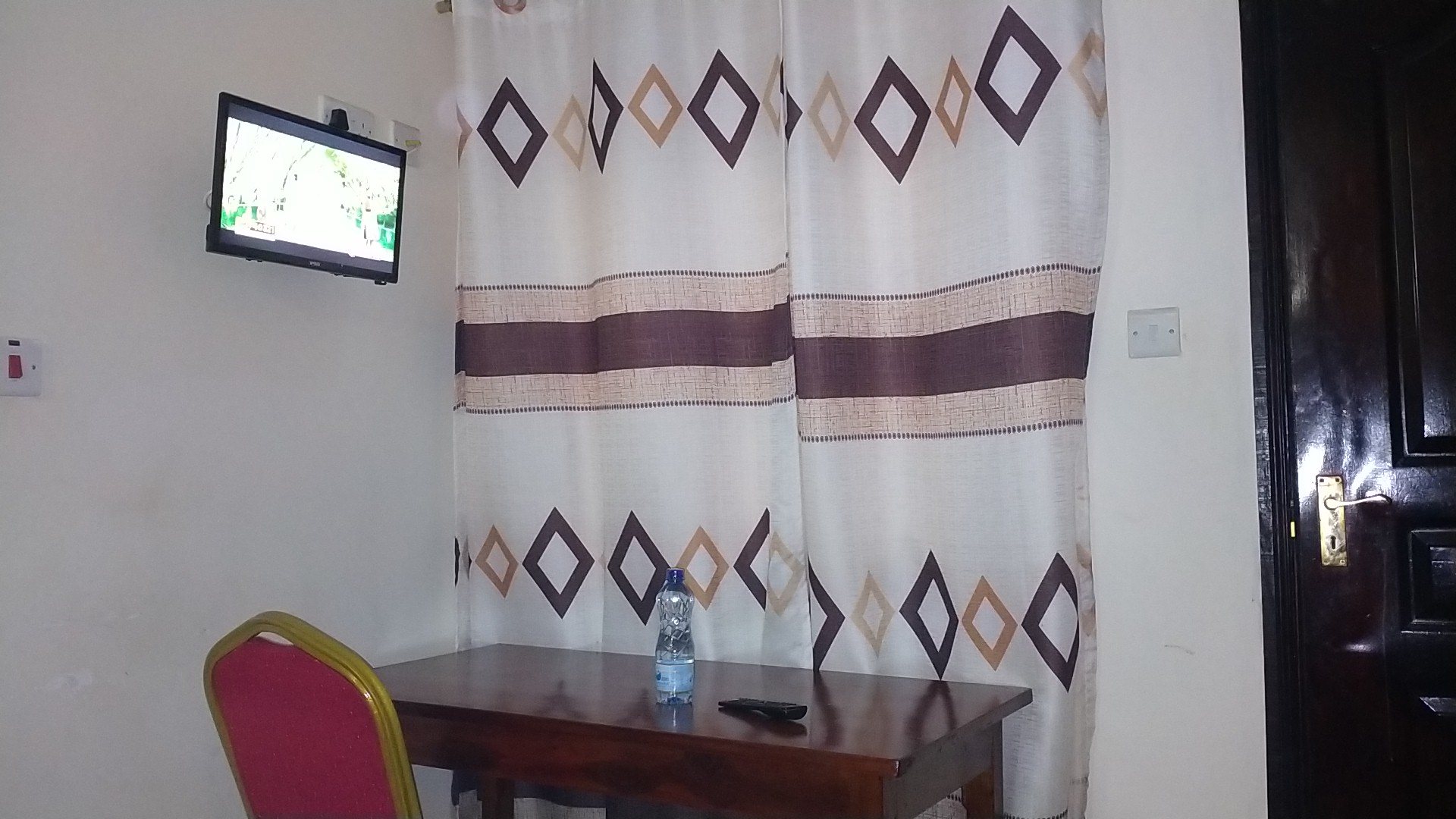 Sunrise Place executive accommodation and hotel Makutano, photo 2 of 4