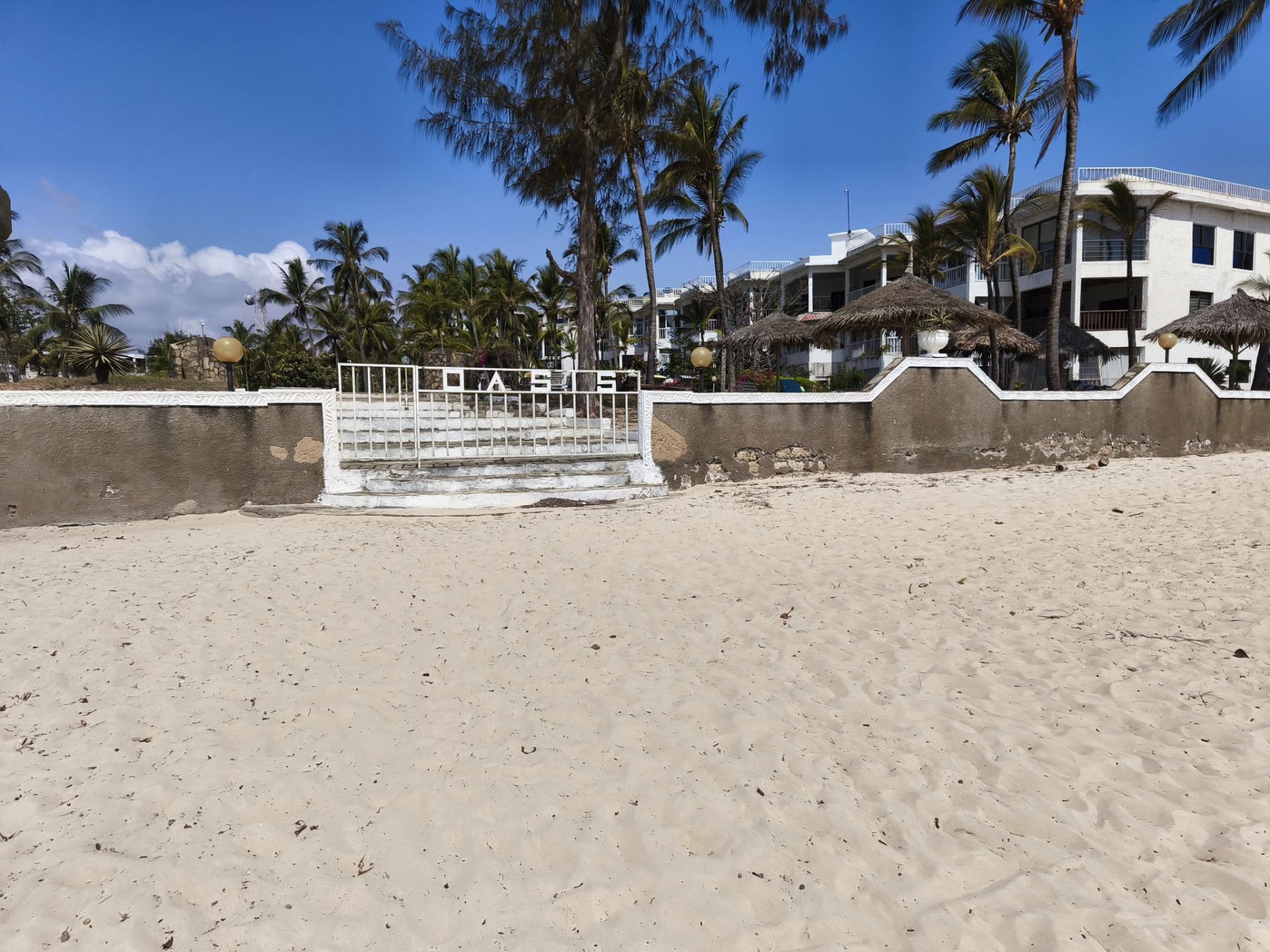 Zuri Luxe Beach Properties and Rentals, photo 2 of 3