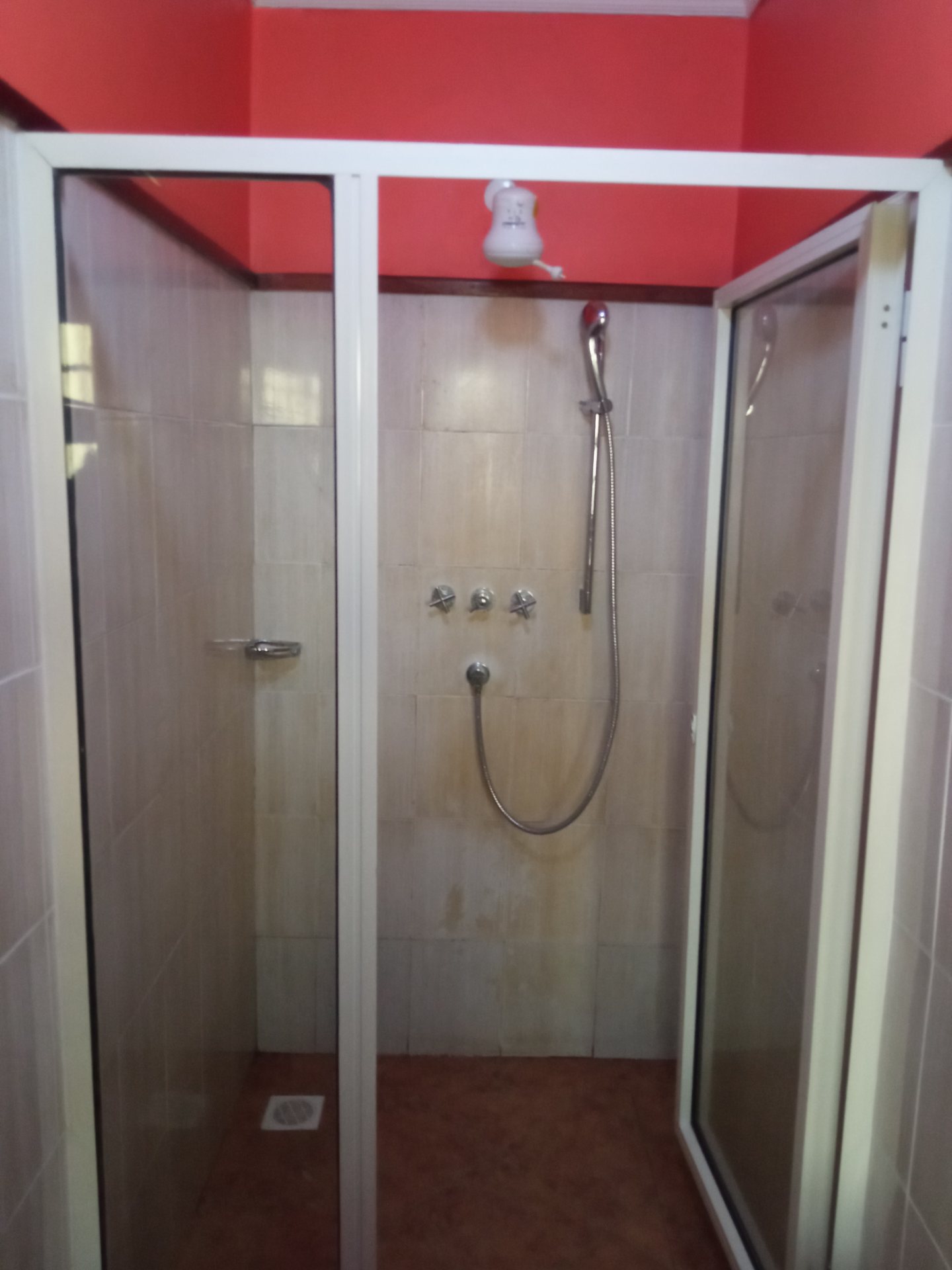 The Meru House Hotel, photo 4 of 5
