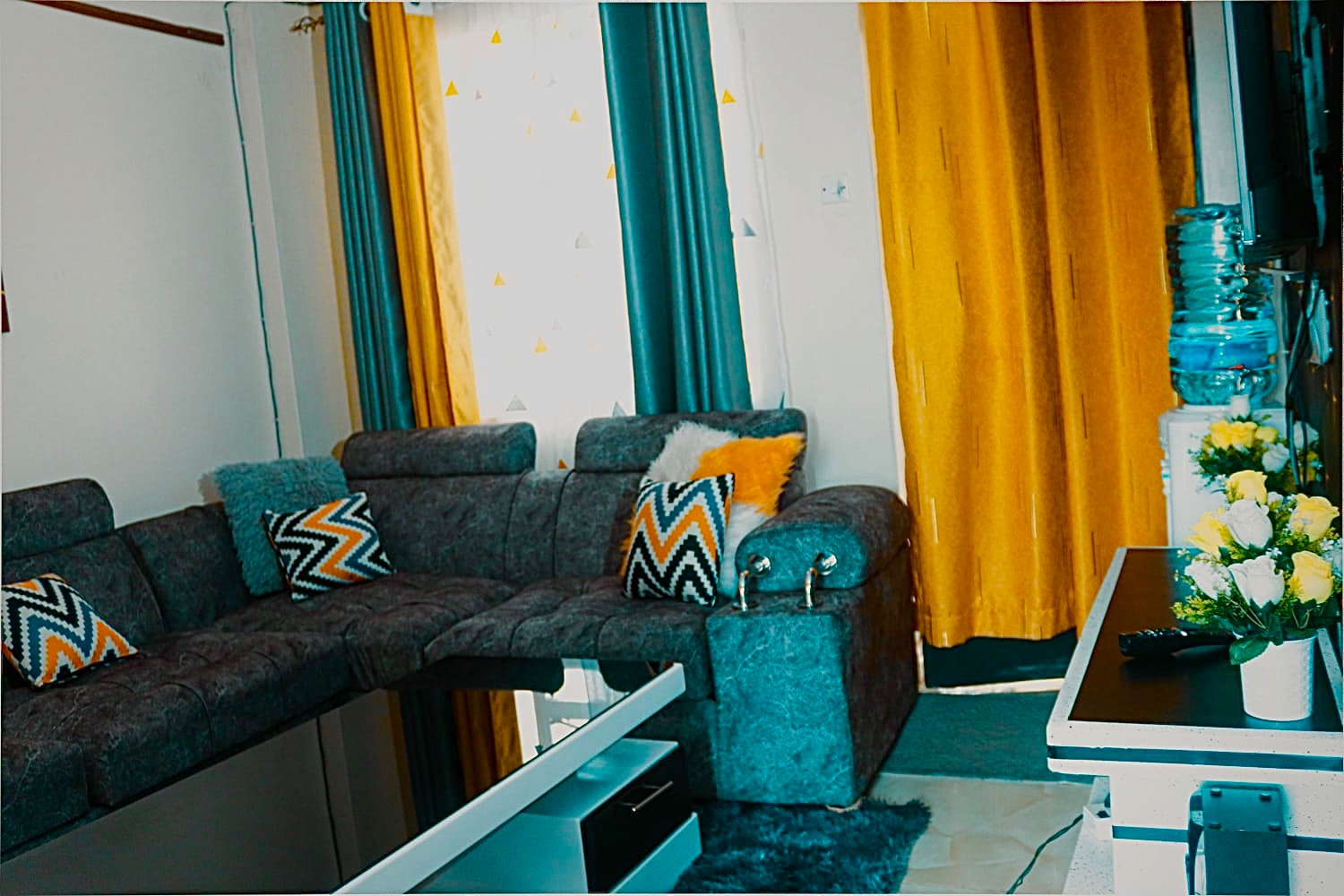 Tashma Airbnb Utawala, photo 3 of 9