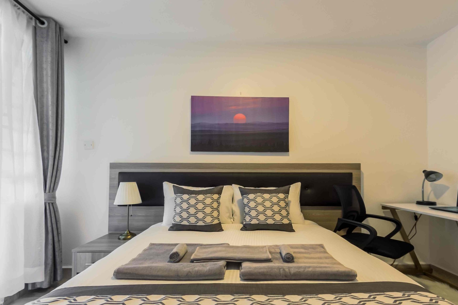 Edmor Suites, photo 4 of 5