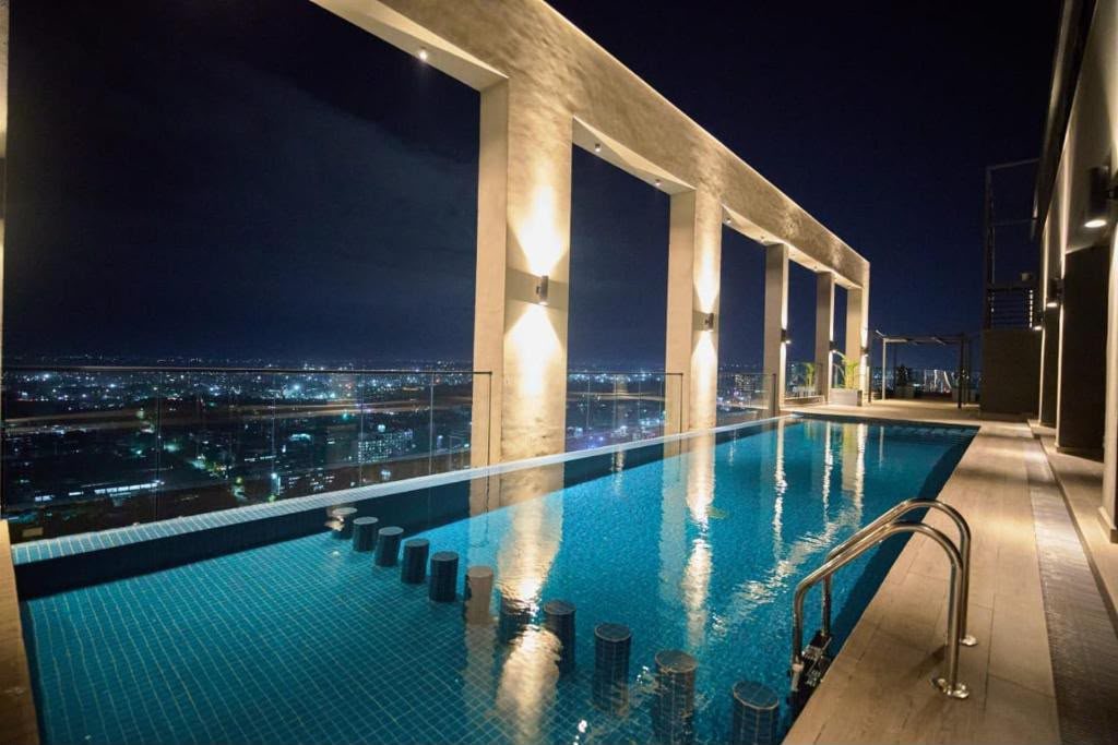 Executive living in Upper hill, Nairobi view 2
