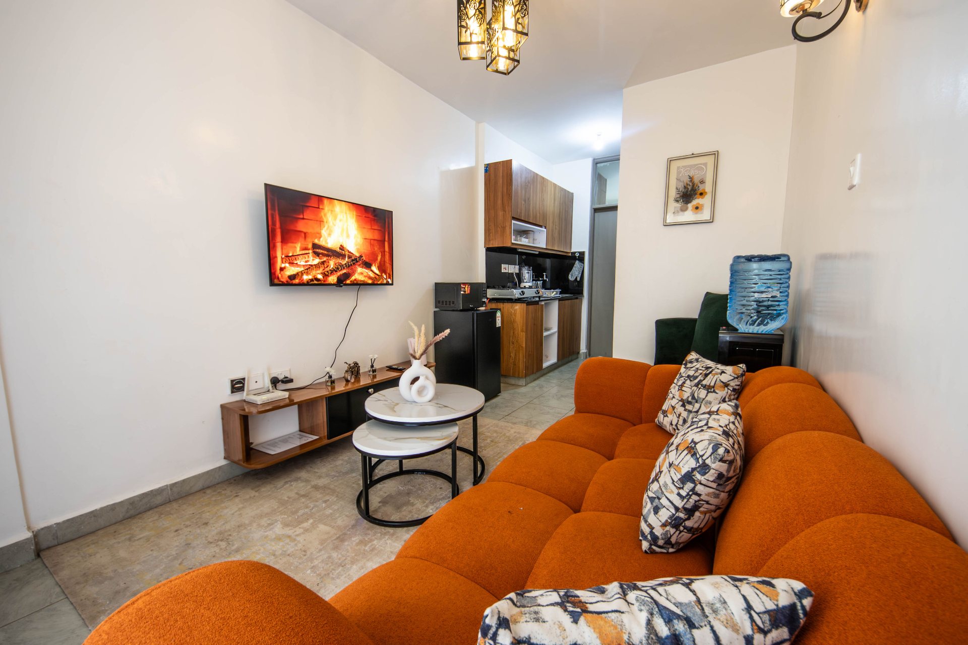 Stay Bloom|Modern&Cosy 1B Near TRM|Free secure parking, photo 4 of 9
