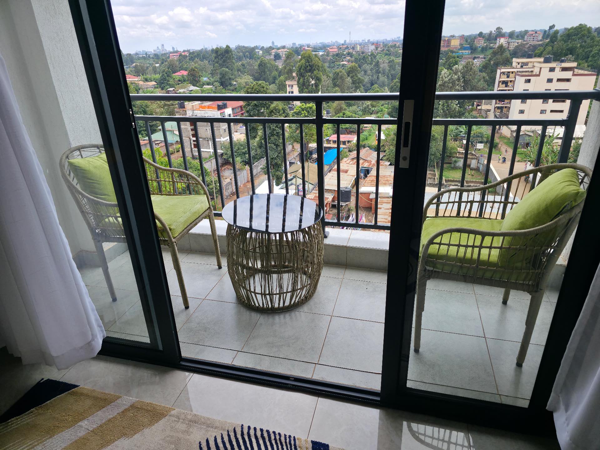 The loftel luxury apartment, photo 4 of 12
