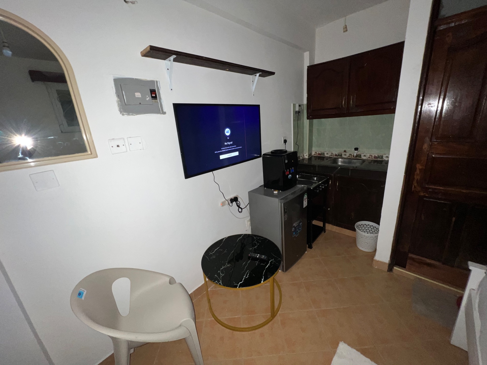 Cozy bedsitter in Bamburi near beach, naivas & nyali centre, photo 3 of 6