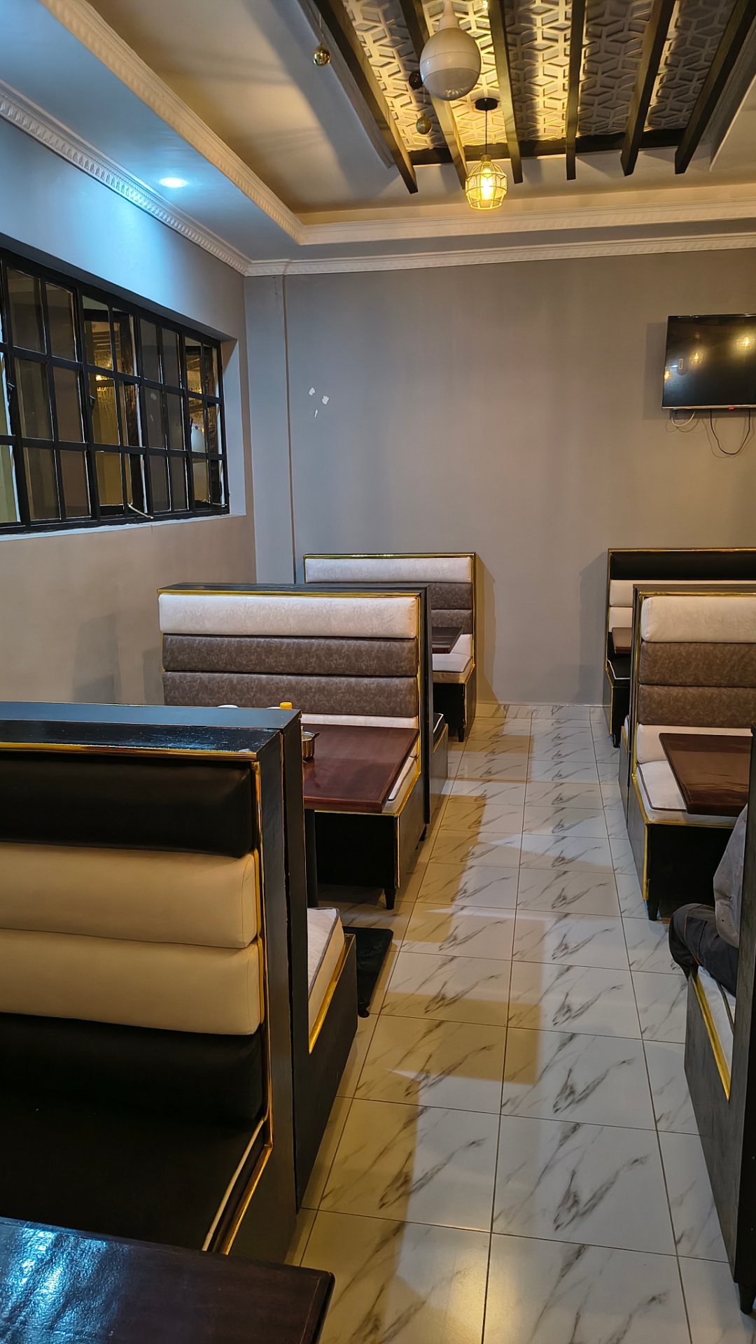 Bijou Hotel, photo 2 of 3