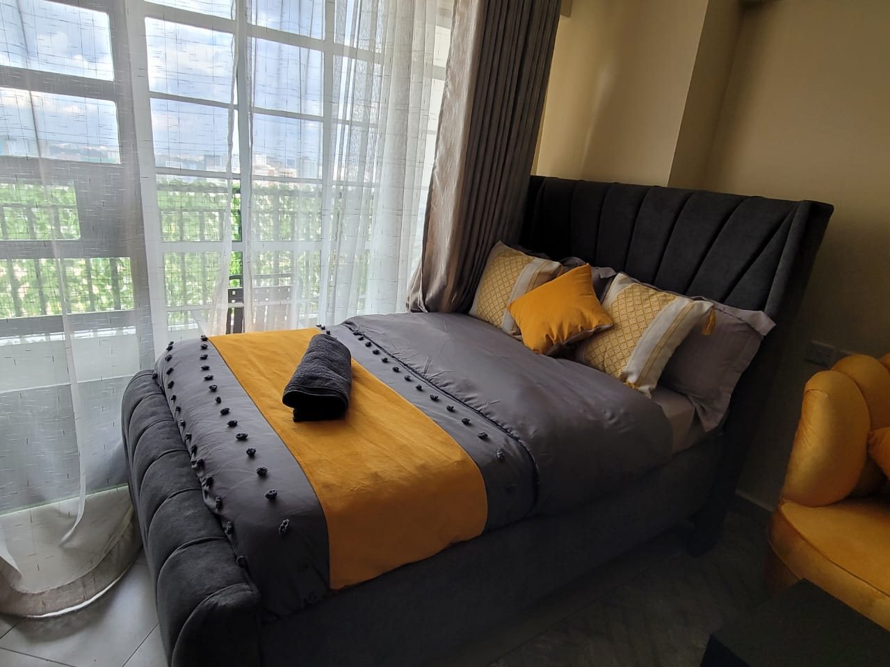 MO AIR BNB, photo 1 of 3