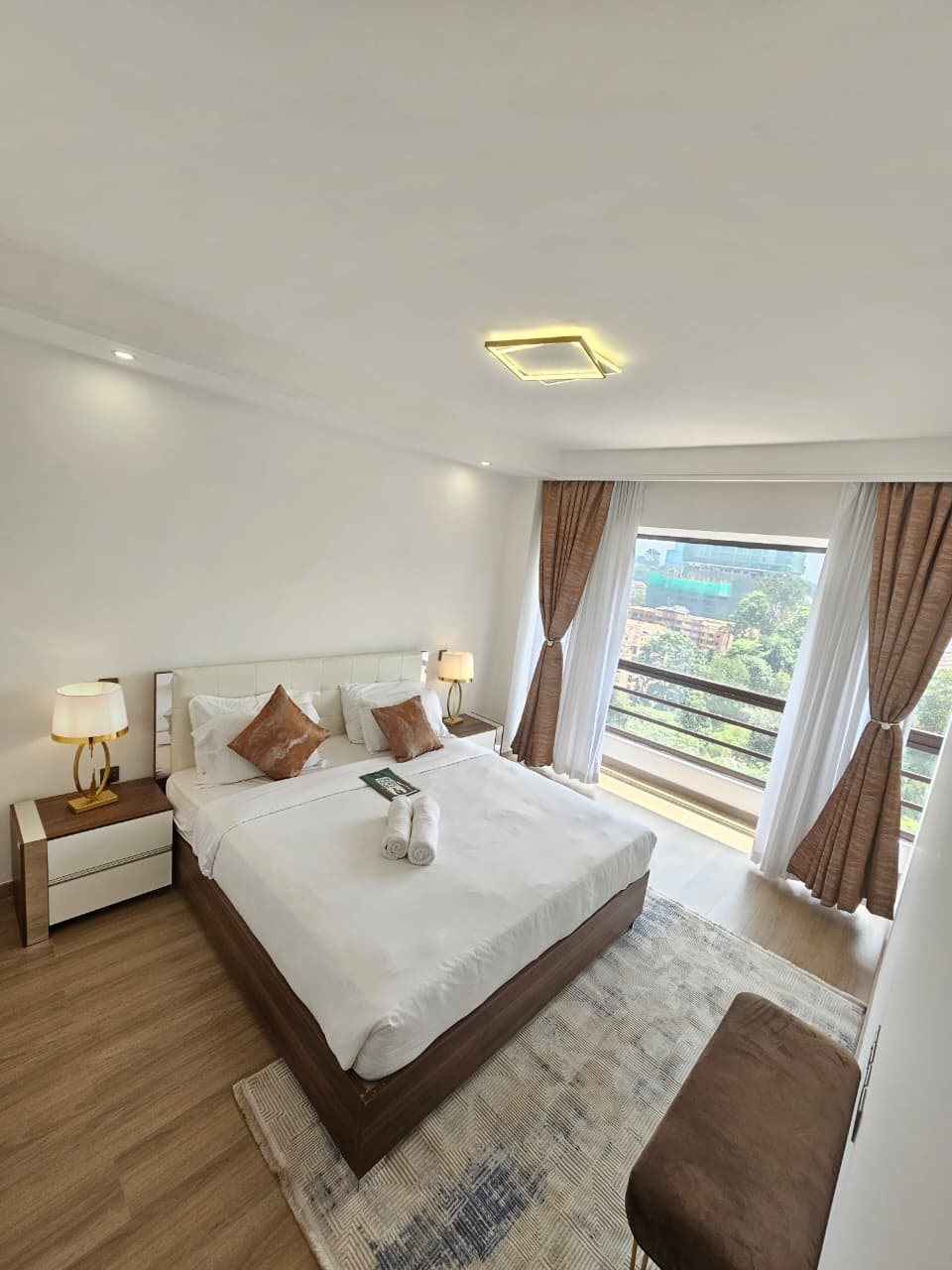 Riverside|3BR | Heated Pool & Lush Views R.SB606, photo 2 of 10